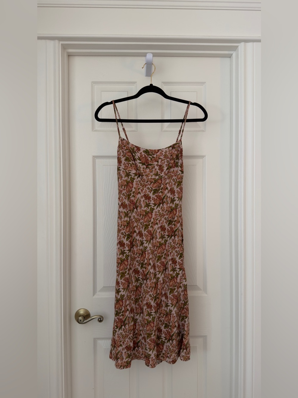 Aritzia Sunday Best floral midi dress